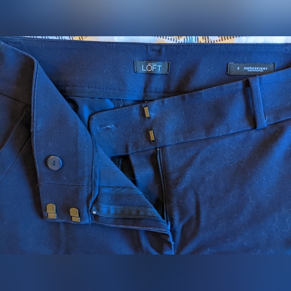 Navy Loft Marisa Skinny ankle pants - Picture 3 of 4